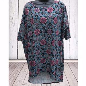 🌷2/$20🌷LulaRoe | Irma Tunic Tee | Size Large